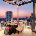 Goldvitel Hotel Surabaya