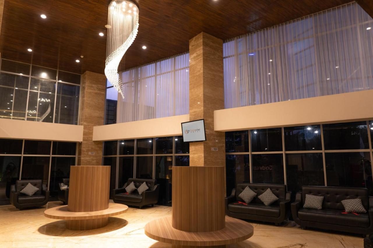 Goldvitel 4* Surabaya