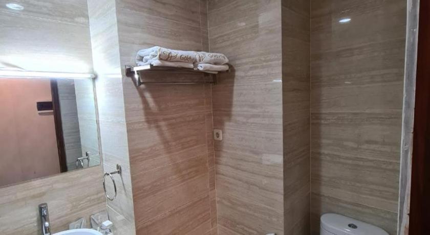 Hotel Goldvitel Surabaya